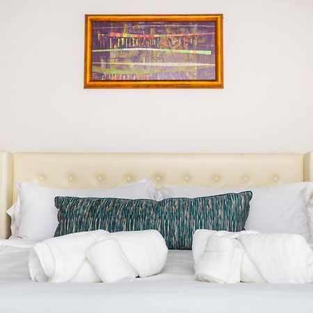 Comfy Studio With Cali King Size Mattress San Diego Exterior foto