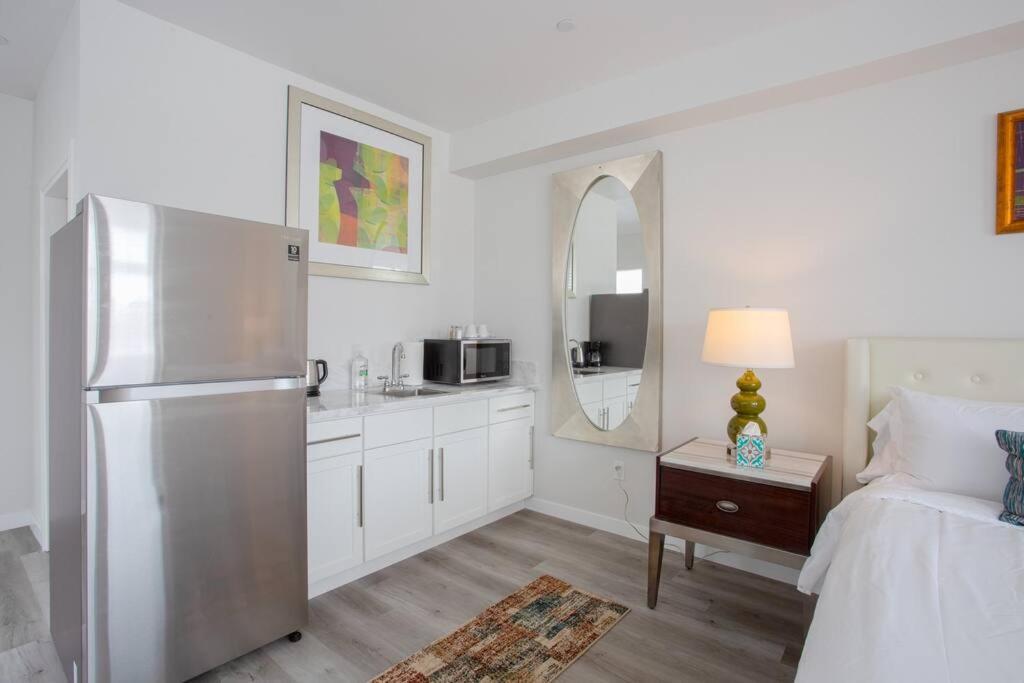Comfy Studio With Cali King Size Mattress San Diego Exterior foto